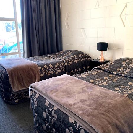 Temuka Motel Bagian luar foto