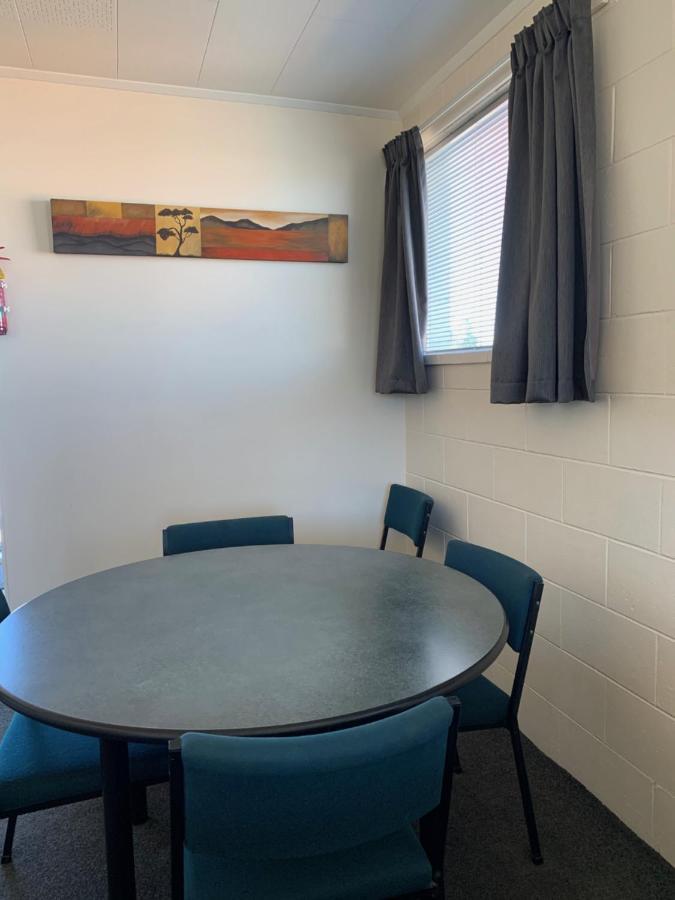 Temuka Motel Bagian luar foto