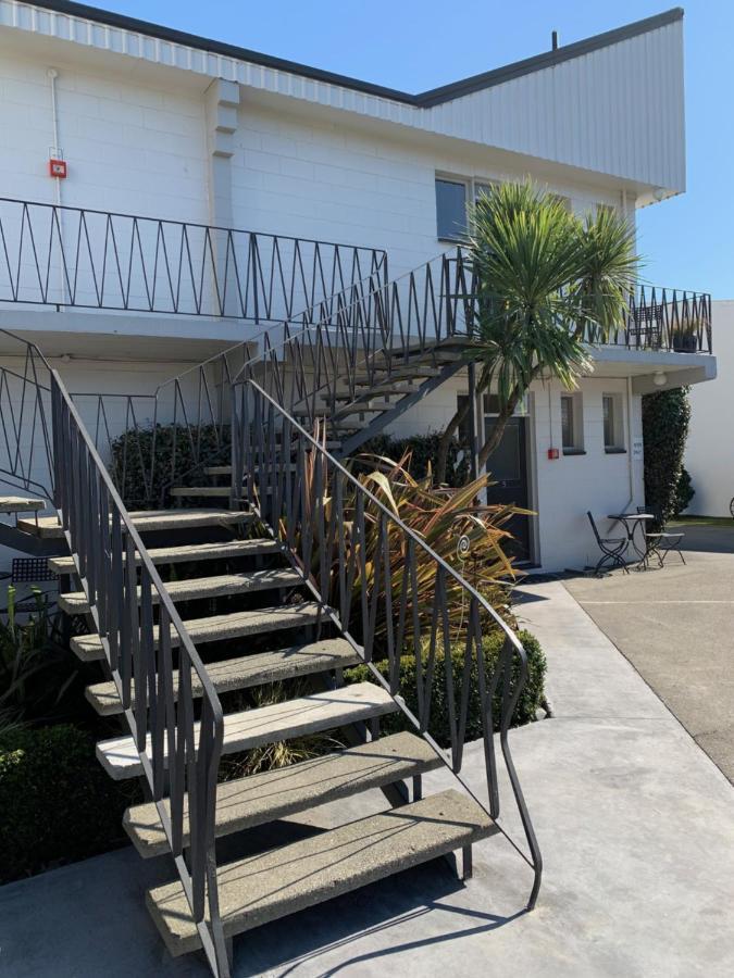 Temuka Motel Bagian luar foto