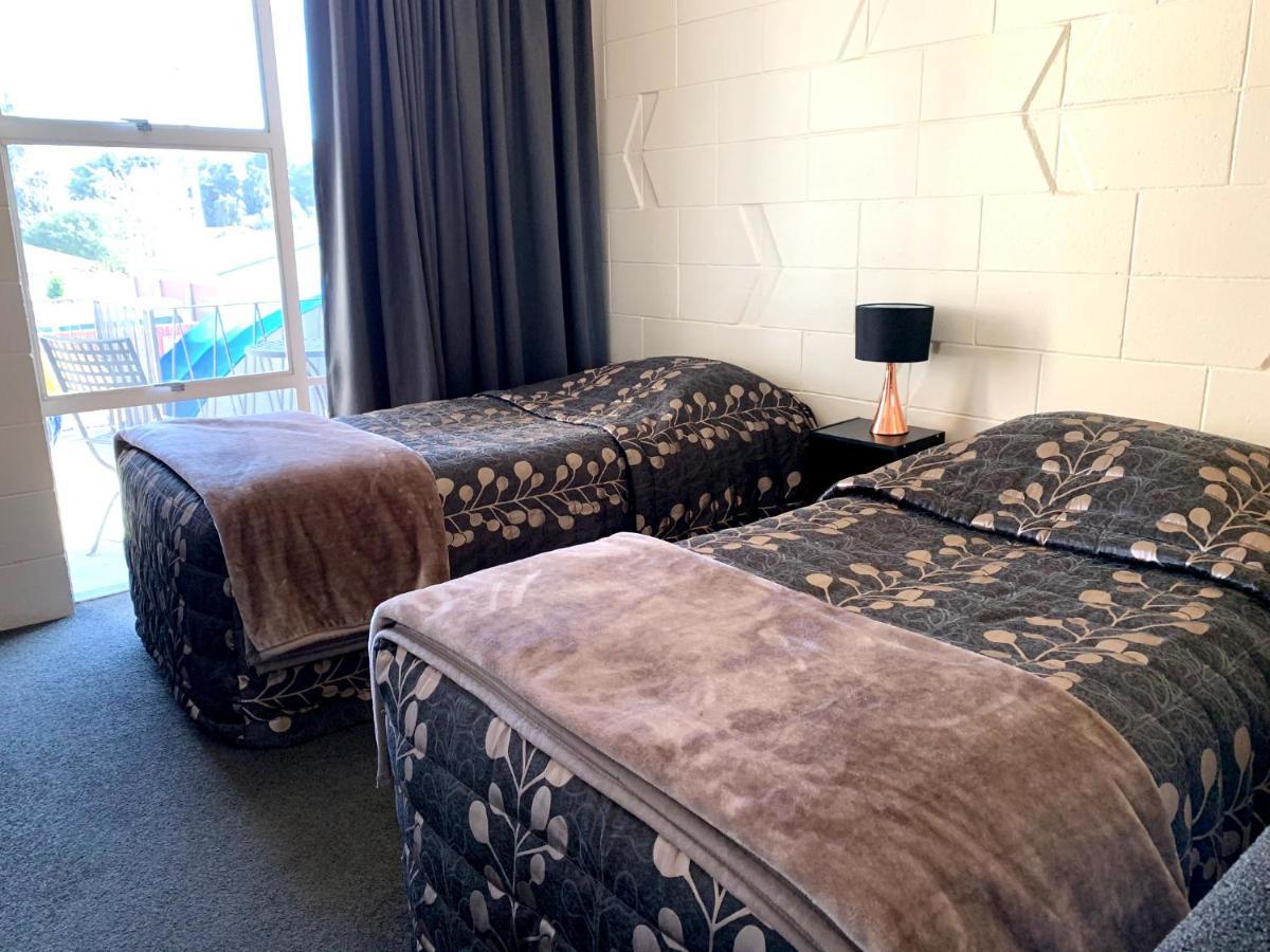 Temuka Motel Bagian luar foto