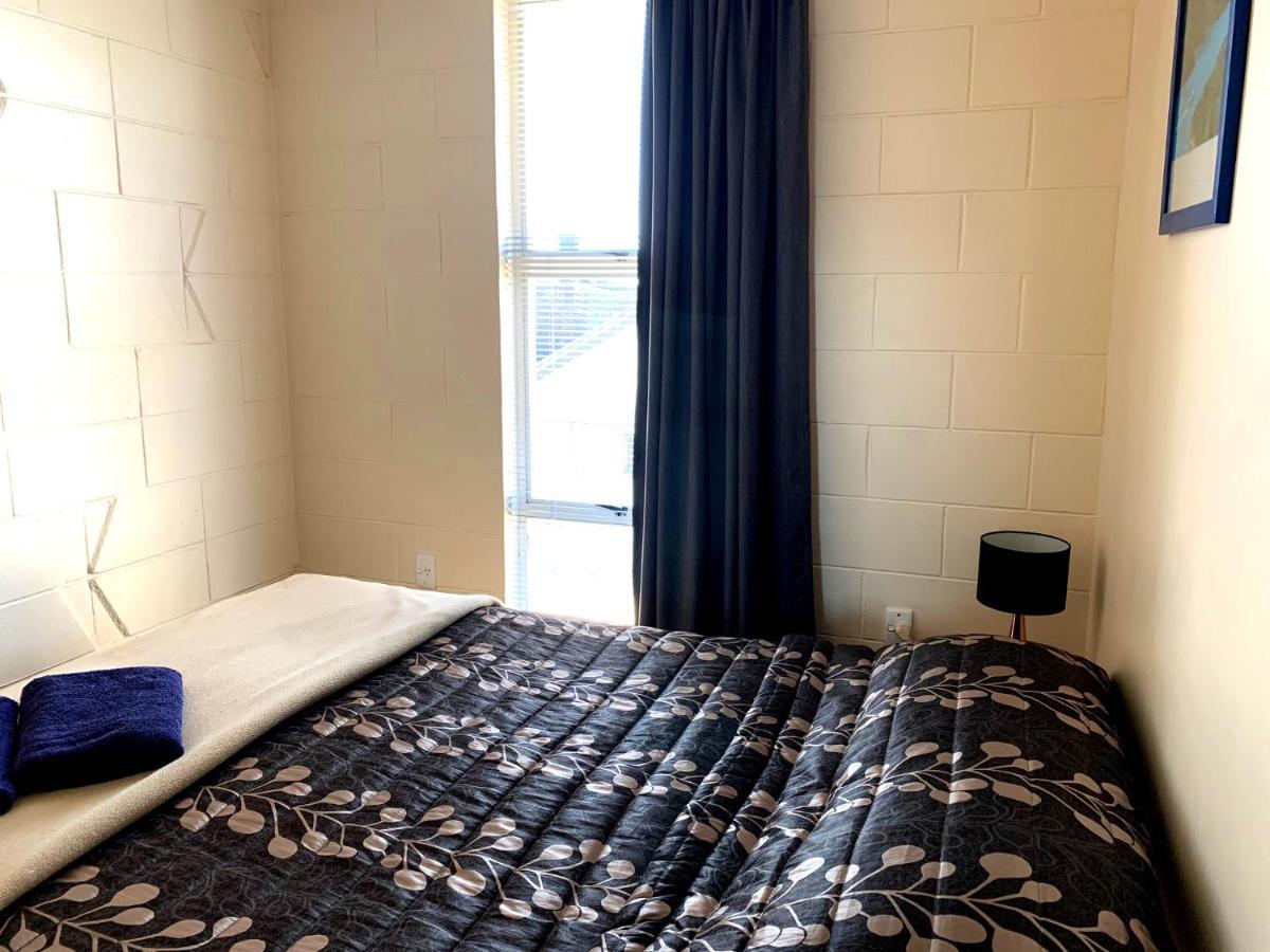 Temuka Motel Bagian luar foto