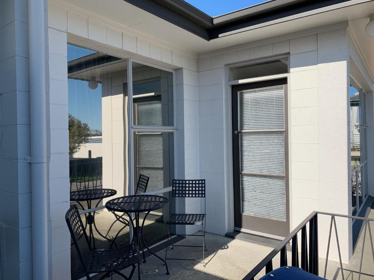 Temuka Motel Bagian luar foto