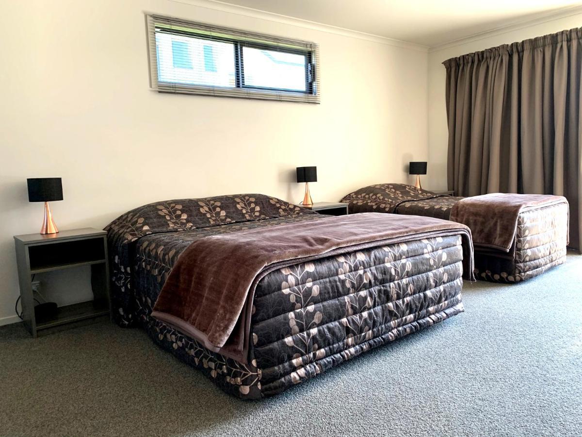 Temuka Motel Bagian luar foto