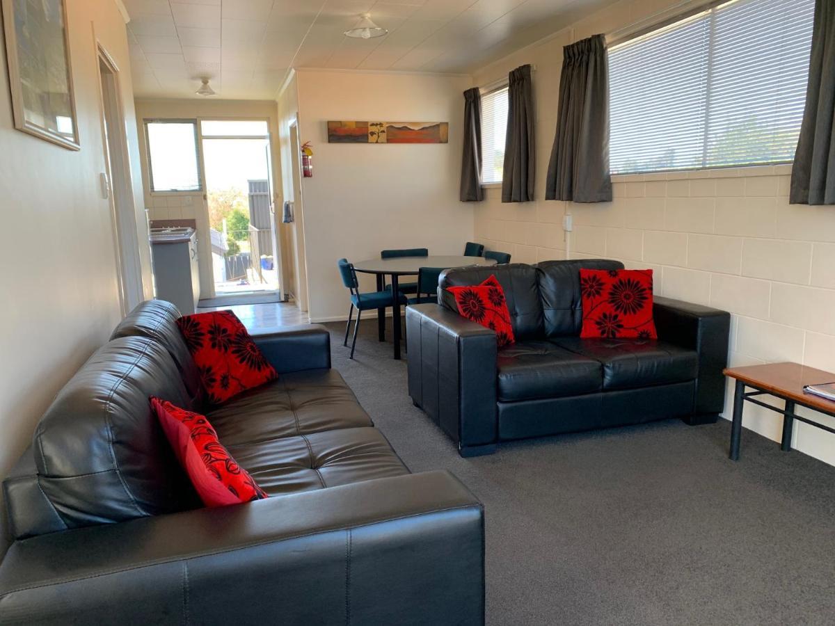 Temuka Motel Bagian luar foto